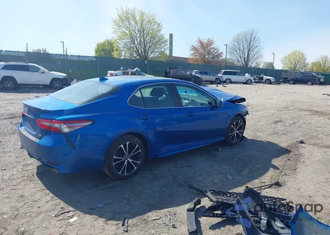 2019 Toyota Camry Se z USA, uszkodzony, nr VIN 4T1B11HK3KU166599